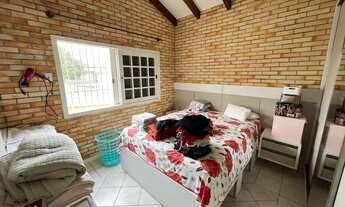 Imagem 6: CASA AMPLA A VENDA NO BALNEÁRIO RINCÃO COM PISCINA E SALÃO DE FESTAS COM ADEGA SUBTERRÂNEA