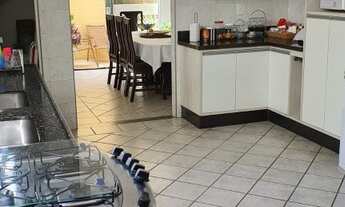 Imagem 6: Casa para aluguel e venda possui 80 metros quadrados com 4 quartos