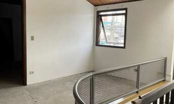 Imagem 7: Casa para venda possui 297 metros quadrados com 4 quartos em Vila Brasilina - São Paulo