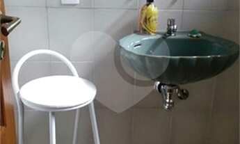 Imagem 5: Maravilhosa casa triplex com duas vagas de garagem, junto ao polo comercial da penha