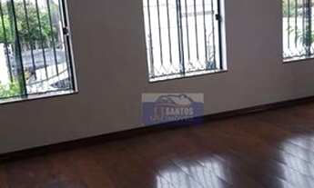 Imagem: Sobrado com 3 dorms, 330 m² em rua de pouco