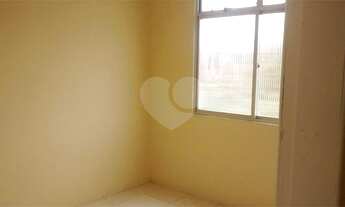 Imagem 4: Excelente apartamento térreo, vazio