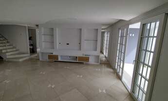 Imagem 3: Casa para venda tem 250 metros quadrados com 4 quartos