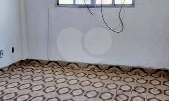 Imagem 2: Apartamento de frente, sol da manhã