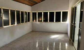 Imagem 4: Casa para venda possui 200 metros quadrados com 3 quartos em Jardim dos Buritis - Caldas N