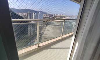 Imagem 3: Praia das Pitangueiras com vista para o mar