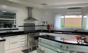 Imagem 6: Casa no condomínio Damha IV para venda com 578 metros com 4 suítes