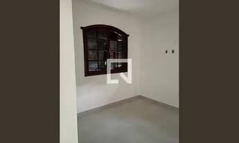 Imagem 2: Casa à Venda - Cabral, 3 Quartos, 170 m2
