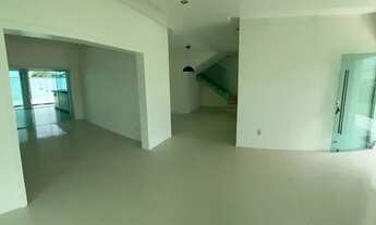 Imagem 3: Casa de condomínio no Alphaville para aluguel