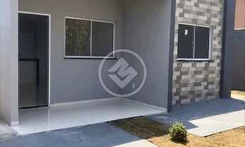 Imagem: Casa à venda com dois quartos, sendo uma