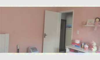 Imagem 6: Apartamento com 2 quartos, sala, banheiro e cozinha com móveis planejados