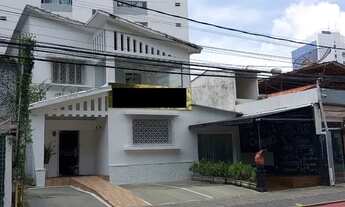 Imagem: CASA COMERCIAL NA RUA DO FUTURO, EM FRENTE
