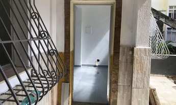 Imagem 5: Apartamento para venda tem 78 metros quadrados com 2 quartos em Laranjeiras - Rio de Janei