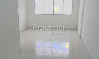 Imagem 2: APT 1 DORMT REFORMADO ANDAR ALTO VISTA LATERAL PRAIA