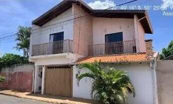 Imagem: Oportunidade. Sobrado para venda em Assis-SP