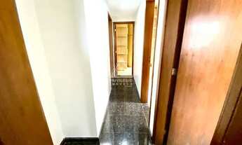 Imagem 4: Excelente apartamento , três quartos , varandão e duas vagas na Escritura