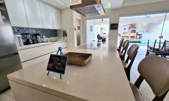 Imagem 6: LINDA CASA TÉRREA 05 DORMITÓRIOS ( 4 suites) 100m DO MAR, NA ENSEADA!