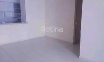 Imagem 2: Apartamento à venda, 3 quartos, 1 suíte, 2 vagas, Santa Mônica - Uberlândia/MG - R$ 580.00