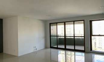 Imagem 3: FM Apartamento, Nascente, Andar Alto, 163m² com armarios 4 quartos 3 suítes, 2 vagas