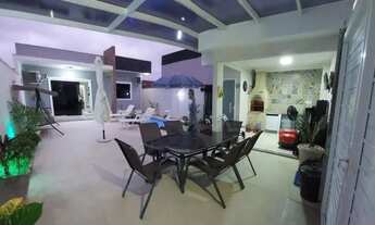 Imagem: Casa linear em condomínio casa linear