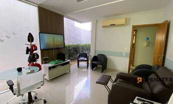 Imagem: Imóvel comercial e residencial no Tirol