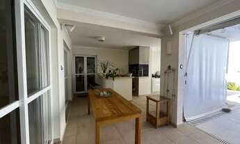 Imagem 6: Casa para aluguel e venda tem 359 metros quadrados com 1 quarto