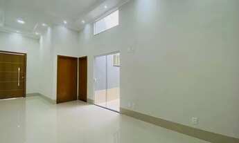 Imagem 3: Casa Espetacular Setor Balneário - 03 Quartos, 01 Ste + Área Churrasco