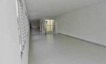 Imagem 2: Galpão com 480 m² de terreno e 710 m² de área construída