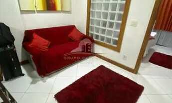 Imagem 3: Estilo e conforto na quadra da praia de Copacabana