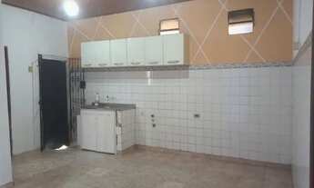 Imagem 4: Aluga- se casa com garagem e uma suíte exclusiva