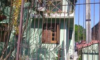 Imagem 2: Casa para Venda - 240m², 4 dormitórios, sendo 1 suites, 2 vagas - Partenon