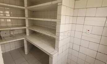 Imagem 6: Casa comercial para aluguel tem 250 metros quadrados com 2 quartos