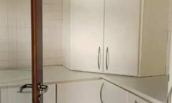 Imagem 2: Casa de condomínio sobrado para aluguel e venda tem 330 metros quadrados com 3 quartos