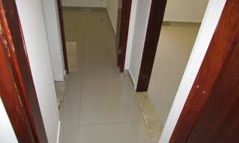 Imagem 4: Ótimo Local ! Casa com 2 dormitórios