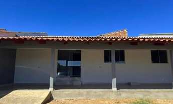 Imagem: E - Casa Recém reformada