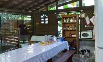 Imagem 2: Quarto individual em casa feminina e good vibes