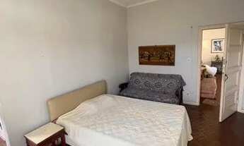 Imagem: Alugo ótima suíte com varanda