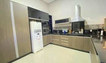 Imagem 6: PETIT VILLE - R$ 1.290.000 - Casa à venda, 2 suítes, 260 m², Jardim Itatiaia, Londrina/PR