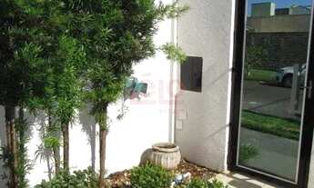 Imagem 2: Casa residencial para locação no Jardim Monte Rei, Maringá - Um lar para criar novas histó