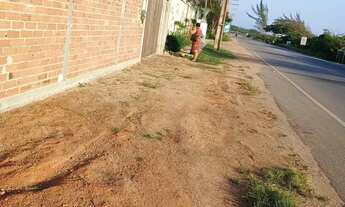Imagem 6: Terreno de frente para praia rasa em Búzios