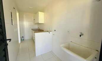 Imagem 6: Vendo Apto no Ed.Águas de Março, c/ 2 quartos, sendo 1 suíte, cozinha, banheiro social e 1