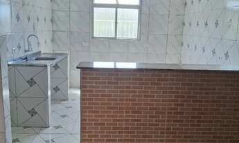 Imagem 4: Alugo casa Ampla em Águas Compridas. 2quartos, cozinha americana, WC, closet, área de serv