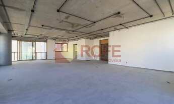 Imagem 2: Apartamento para venda em Vila Nova Conceição com 3 quartos, sendo 3 suítes , 352m²