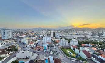 Imagem 5: Apartamento mobiliado 2 dormitórios sendo 1 suite no Colina Real em Barreiros - São José