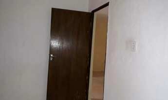 Imagem: Alugo casa no Santos Dumont 400 reais