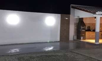 Imagem 2: Casa agradável com piscina a menos de 50m da Praia!