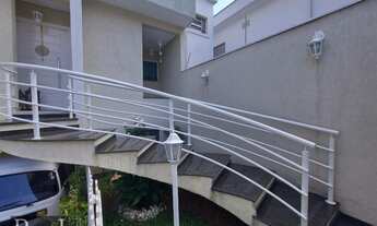 Imagem 3: Sobrado 181m² 3 suítes e com Churrasqueira R$ 1.000.000,00