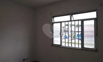 Imagem 4: Apartamento dois dormitórios, vazio, condomínio Bradesco Pavuna