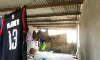 Imagem: Wo CASA COM 2 QUARTOS E QUINTAL GRANDE