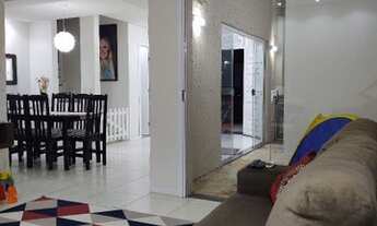 Imagem 6: Casa de condomínio para venda tem 140 metros quadrados com 3 quartos